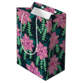 Rosa Blume auf schwarz Mittlere Geschenktüte (Rückseite Schrägansicht)