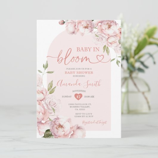 Rosa Blume Girl Baby Shower Baby in Bloom Einladung (Stehend Vorderseite)
