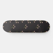 Rosa Blume Grüner Stechschwarzer Blütenfrühling Skateboard (Horizontal)