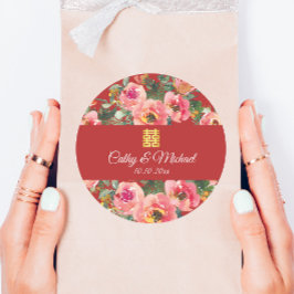 Rosa Blume im Hintergrund Doppelglückssymbol Runder Aufkleber