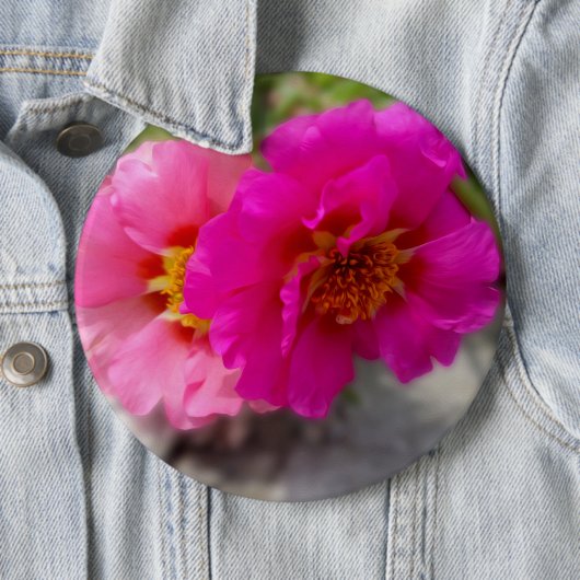 Rosa Blume in der Sonne Button (Beispiel)