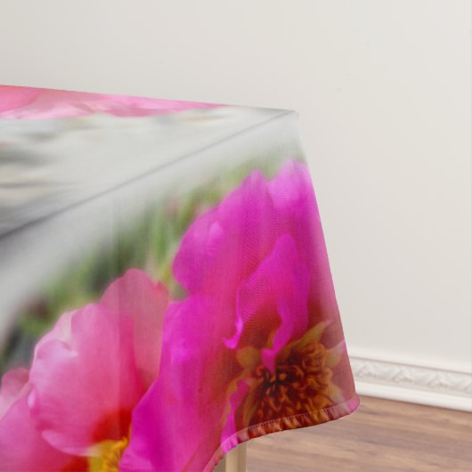 Rosa Blume in der Sonne Tischdecke (Beispiel)