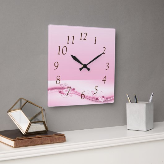 Rosa Blume in Waves Quadratische Wanduhr (Büro)