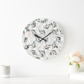 Rosa Blume mit grünem Blattgummi Große Wanduhr (Zuhause)