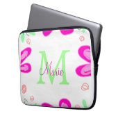 Rosa Blume Monogramm mit dem Buchstaben Grün Laptopschutzhülle (Vorderseite Links)