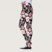 Rosa Blume-Muster über Schwarz Leggings (Links)