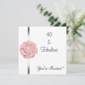 Rosa Blume Pearl Fabulous 40. Geburtstag Einladung (Stehend Vorderseite)