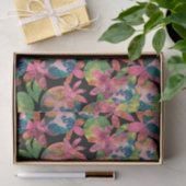 Rosa Blume sammeln im schwarzen Hintergrund Seidenpapier (Geschenk)