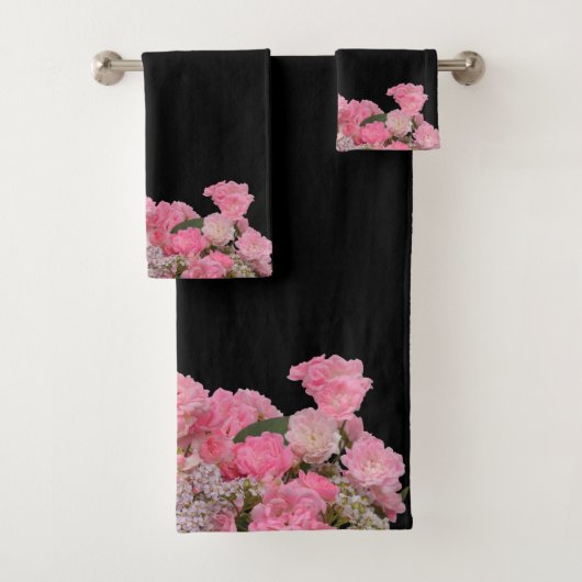 Rosa Blume, schwarz Hintergrund Badhandtuch Set (Insitu)