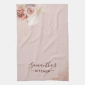 Rosa Blume Script Terracotta Personalisiert Geschirrtuch (Vertikal)