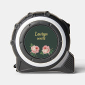 Rosa Blume und Blätter auf dunkelgrün Maßband (Vorderseite)