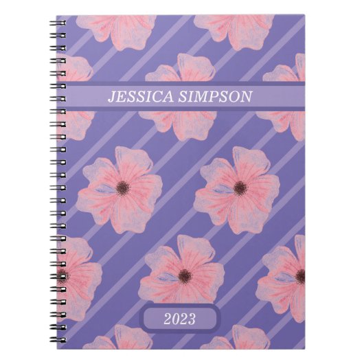 Rosa Blume und Streifen Personalisiertes Notebook Notizblock (Vorderseite)