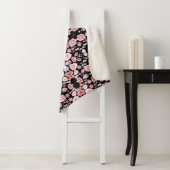 Rosa Blume Vintages Muster | Custom Monogram Sherpadecke (Beispiel)