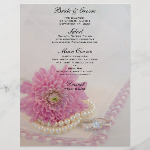 Rosa Blumen-, Spitzen- und Ringe-Hochzeitsmenü
