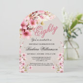 Rosa Blumenarche Elegance 80. Geburtstagsparty Einladung (Stehend Vorderseite)