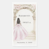 Rosa Blumenbogenkleid Sweet 16 Serviette (Vorderseite)