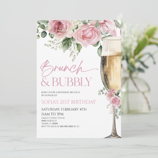 Rosa Blumenbrunch mit Birthday Brunch Einladung (Stehend Vorderseite)