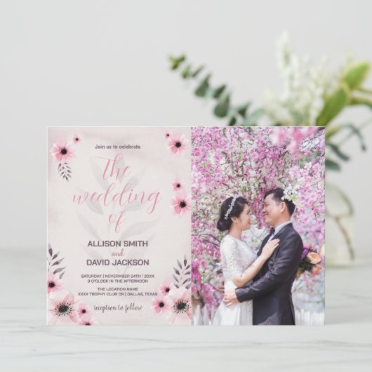 Rosa Blumenhochzeit Einladungen mit Foto (Stehend Vorderseite)