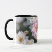 Rosa Blumenkaffeetasse Tasse (Links)