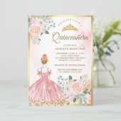 Rosa Blumenkleid Princess Gold Quinceanera Einladung (Stehend Vorderseite)