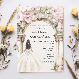 Rosa Blumenmuster Gewand weißes Kleid Quinceanera Einladung