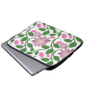 Rosa Blumenmuster mit grünen Blättern Laptopschutzhülle (Vorne Knopf)