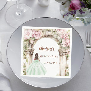 Rosa Blumenranken überragen grünes Kleid Quinceane Serviette
