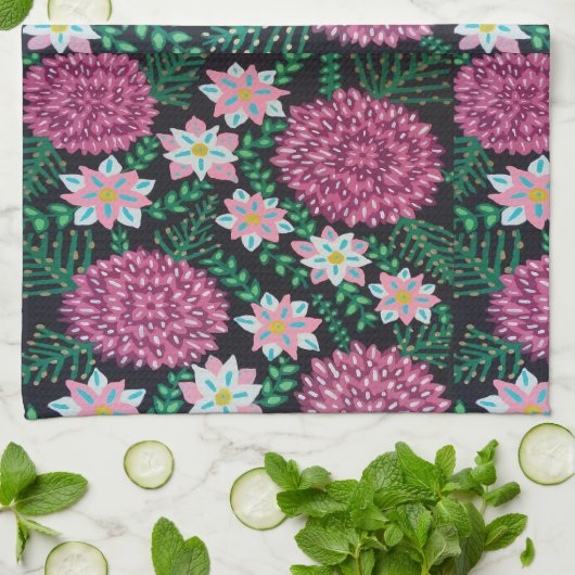 Rosa Blumenschrift Geschirrtuch (Gefaltet)