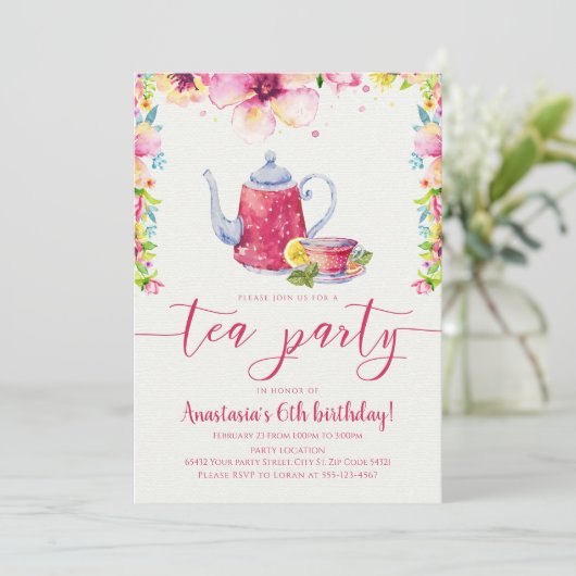 Rosa Blumentee Party Geburtstag Einladung (Stehend Vorderseite)