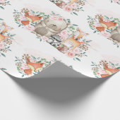 Rosa Blumenwaldbaby-Tier-Geburtstags-Dusche Geschenkpapier (Ecke)