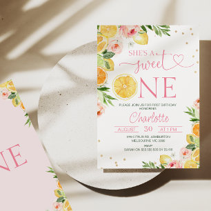 Rosa Blumenzitrus Sie ist eine süße 1. Geburtstag Einladung