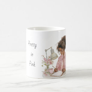 Rosa Bluse Schreibtisch Schwarze Frau Kaffeetasse