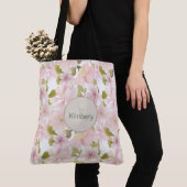 Rosa Blush Magnolia Floral Initialmonogramm Tasche (Von Nahem)