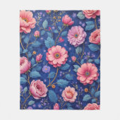Rosa Blüten auf lebendigem Blau Fleecedecke (Vorderseite)