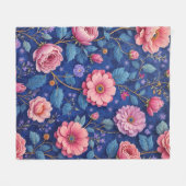 Rosa Blüten auf lebendigem Blau Fleecedecke (Vorderseite (Horizontal))