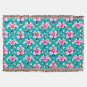 Rosa Blüten und Blätter auf Türkis Hintergrund Decke