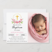 Rosa Blüten und Foto der Taufe mit Goldkreuz Einladung (Vorderseite)