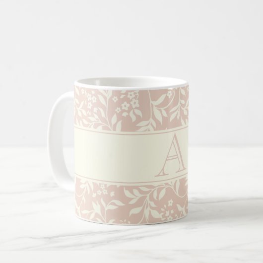 Rosa Blütenblätter und Folionen Monogramm Tasse (Vorderseite Links)