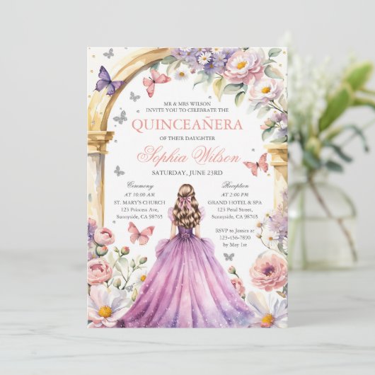 Rosa Blütenblume Quinceanera Einladung (Stehend Vorderseite)