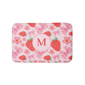 Rosa Bow & Strawberry Girly Monogram Bath Mat Badematte (Vorderseite)