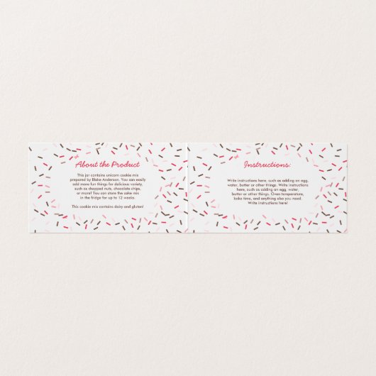 Rosa Brown besprüht selbst gemachte Visitenkarten (Innenseite Aufgefaltet)