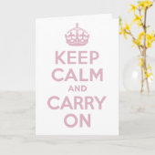 Rosa Buchstaben halten Ruhe und tragen weiter Karte (Gelbe Blume)