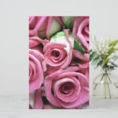 Rosa Buds Briefpapier (Stehend Vorderseite)
