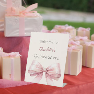 Rosa Bugcreme Beige Quinceanera Empfang Sockelschild