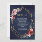 Rosa Burgundy Blumengoldblüte in einer Marinehochz Einladung (Rückseite)