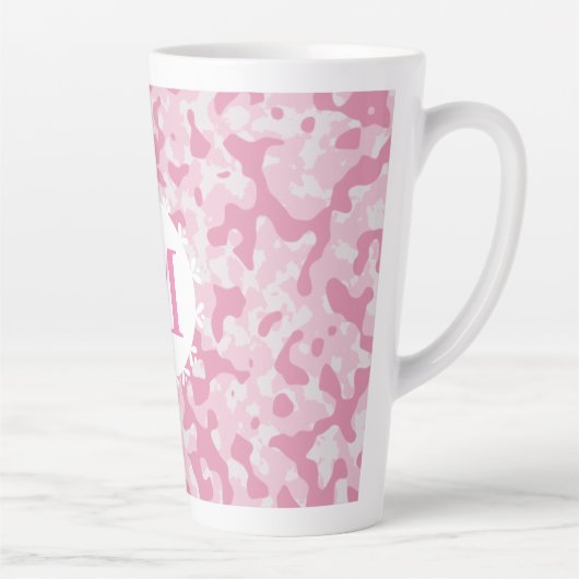 Rosa Camouflage Camouflage Monogramm Initial Milchtasse (Rechts)