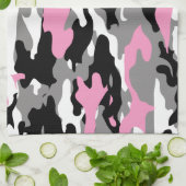 Rosa Camouflage Handtuch (Gefaltet)