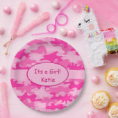 Rosa Camouflage und Name der Girl-Babydusche Pappteller (Party)
