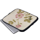 Rosa Canina - Dogrose und Raupe (Bleistift u. mit Laptopschutzhülle (Vorne Knopf)