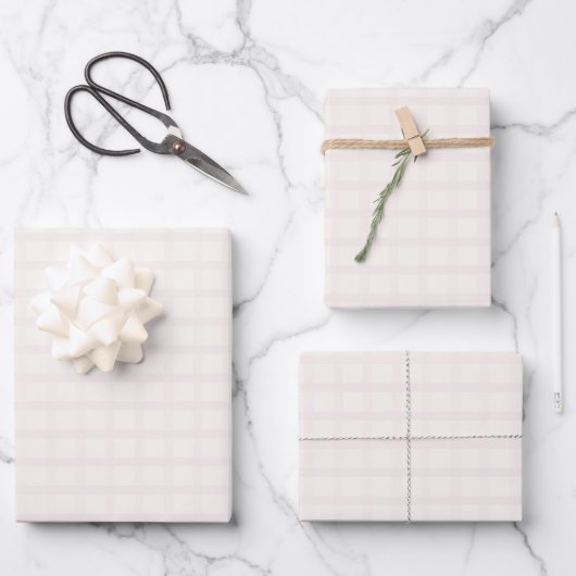 Rosa Champagner und cremig weißes Gingham-Muster Geschenkpapier Set (Vorderseite)